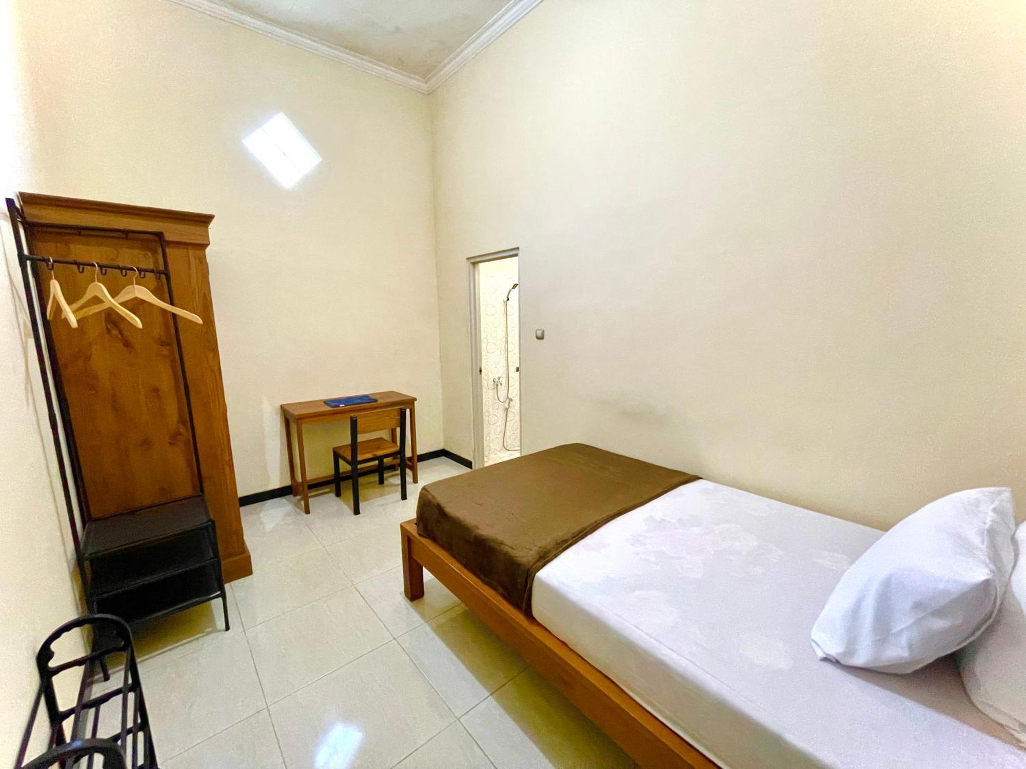 Offspring Ijen Hostel Banyuwangi Extérieur photo